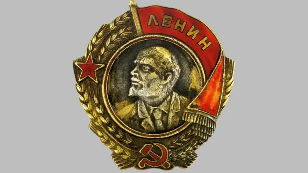 Глава МИД Польши Сикорский «поздравил» премьера Венгрии Орбана орденом Ленина