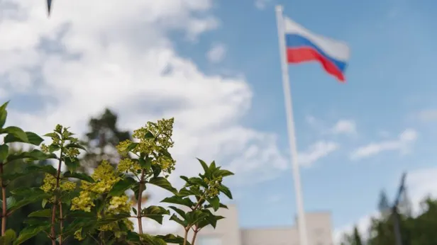 Отец Маска уверен, что любой здравомыслящий был бы счастлив жить в России