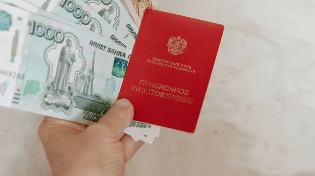 Средняя пенсия неработающих пенсионеров на Ямале превысила 38 тысяч рублей