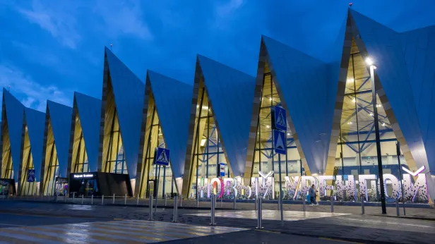 Рейсы из Нового Уренгоя в Москву перенесли на 22 декабря из-за морозов