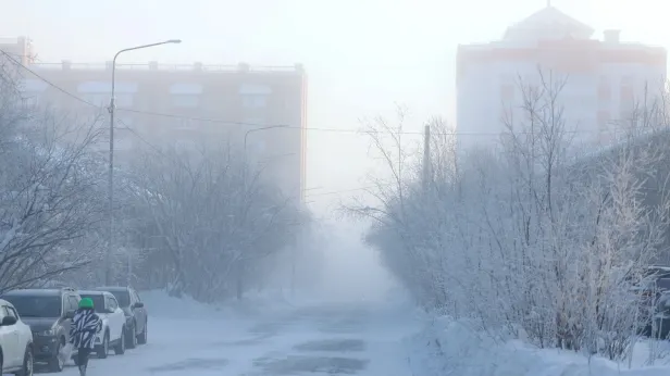 Морозы не дают детям Ноябрьска гулять в праздничные выходные