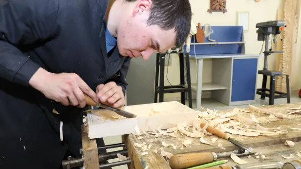 Выплаты, конкурсы и гранты: как поддерживают студентов из числа КМНС в ЯНАО