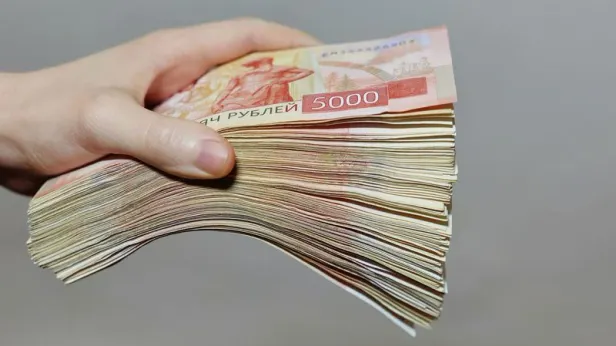 Компания вернула ямальцу 800 тысяч рублей за три года переработок