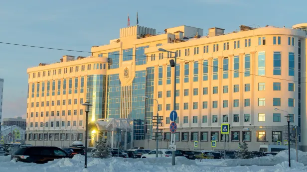 В дирекции капитального строительства Ямала увеличили штат