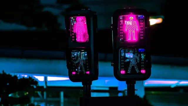 В Лабытнанги внедрят «умные» светофоры. Фото: KenSoftTH /Shutterstock/ФОТОДОМ