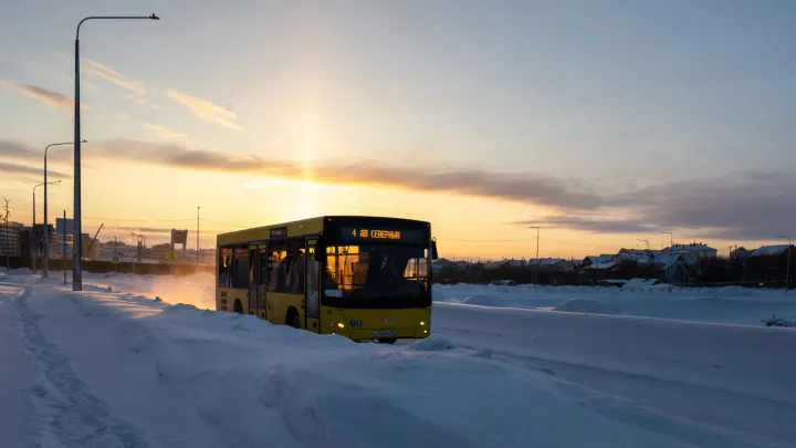 На Ямале вновь запустили автобус из Губкинского в аэропорт Ноябрьска